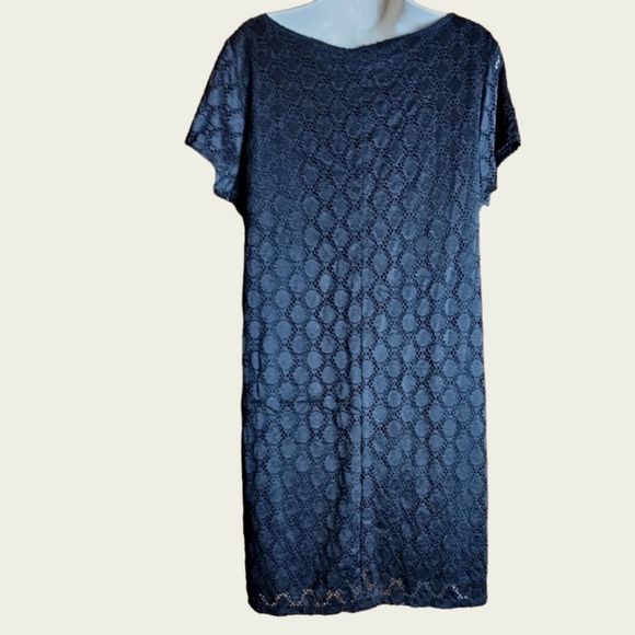 Isaac Mizrahi Women's Black Lace Overlay Pullover Dress - Picture 4 of 9